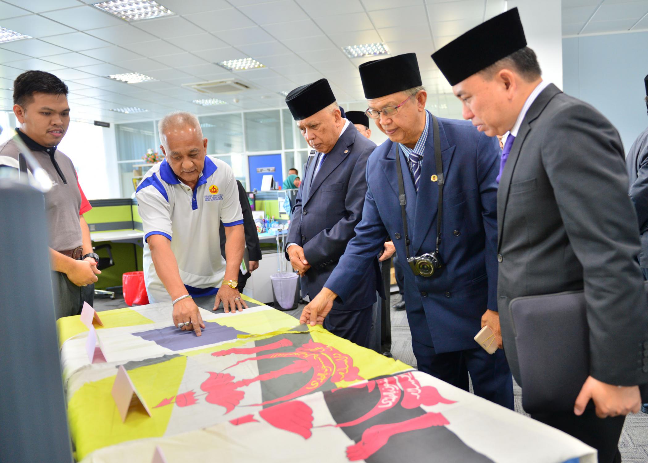 BERITA02B.jpg